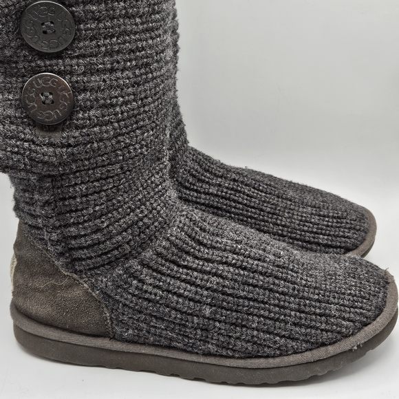 Ugg Australia 5 button 17.5" tall sweater style foldable boots size 9 - Picture 9 of 15